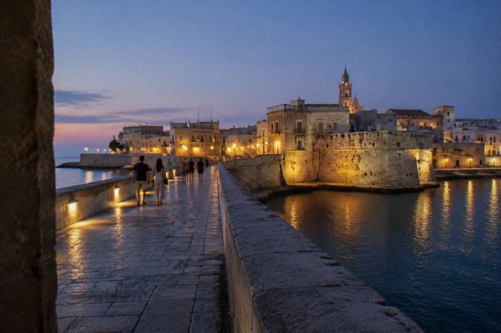 The bridge linking Gallipoli's island old town to the mainland at dusk